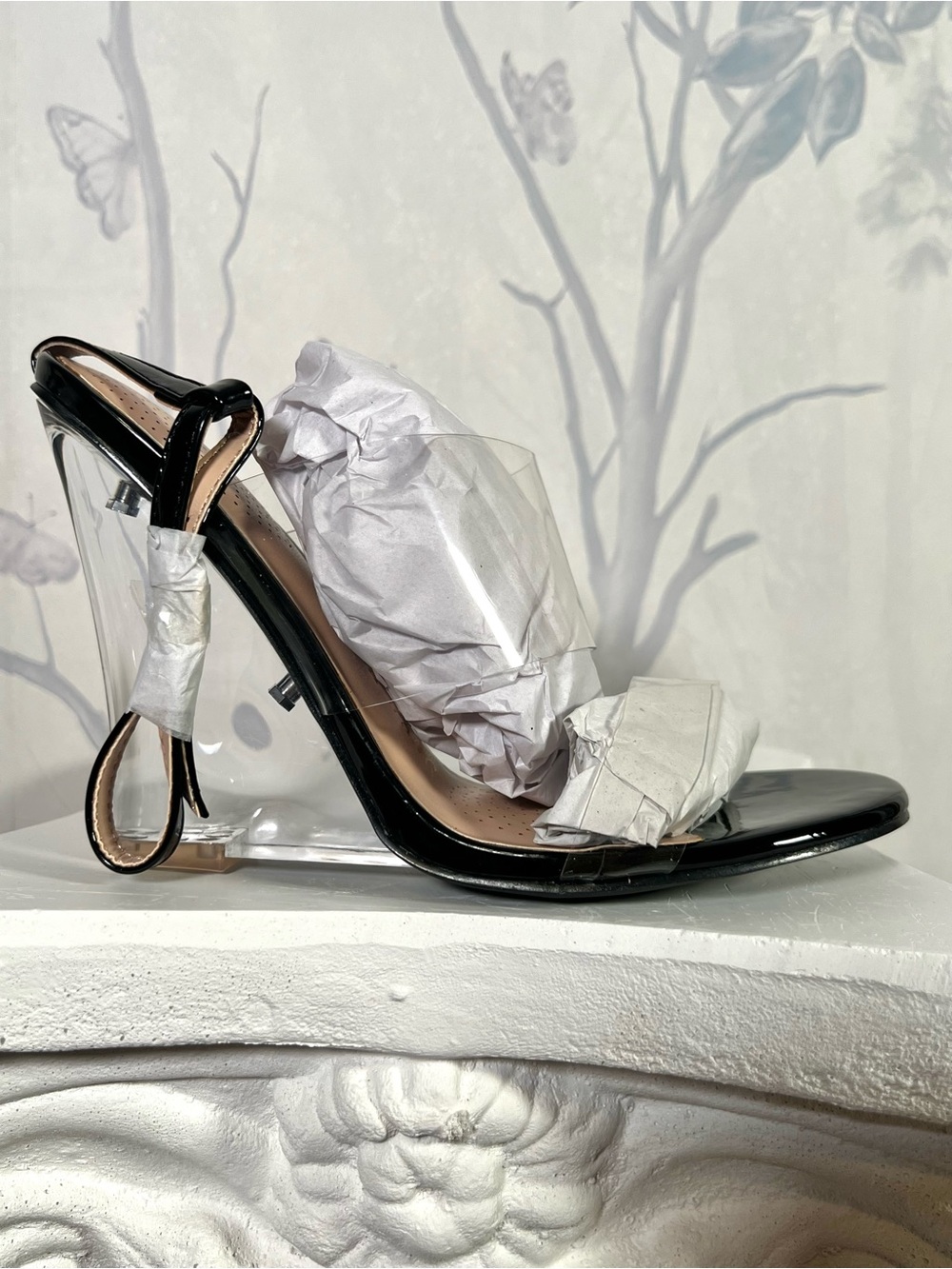 Azalea Wang Sentosa Clear Wedge - Picture 2 of 9